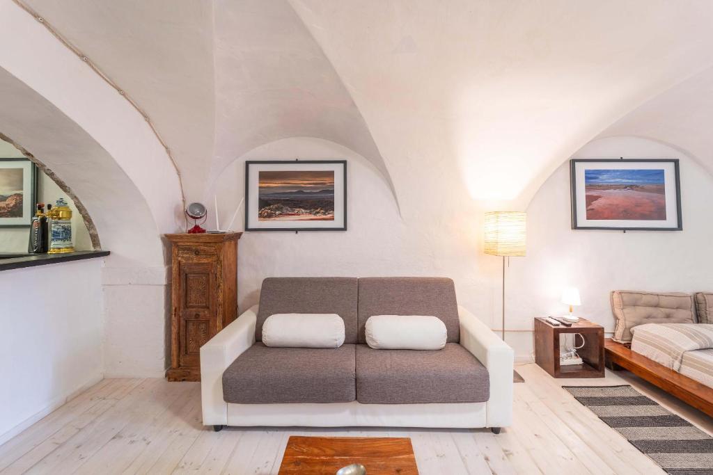 Casa Gilbert 101 room 1